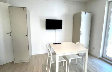 Ganze Wohnung - Küche - Balkon - Parkplatz - WLAN - bis zu 6 Personen - Foto 7