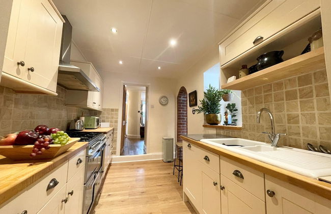 Penzance Charming Family Home 3 bed 2 Bathrooms - Foto 1