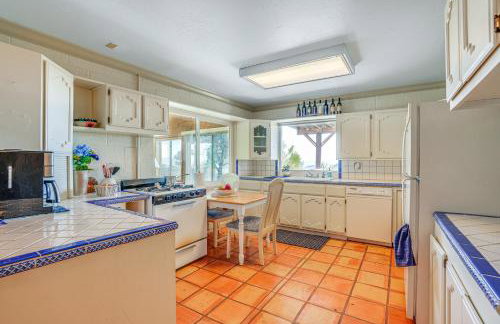 Sunroom and Sauna! Mtn-View Prescott Valley Home - Foto 4