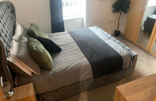 2 Bed Flat - Sleeps 6 - Parking - Wifi - Foto 11