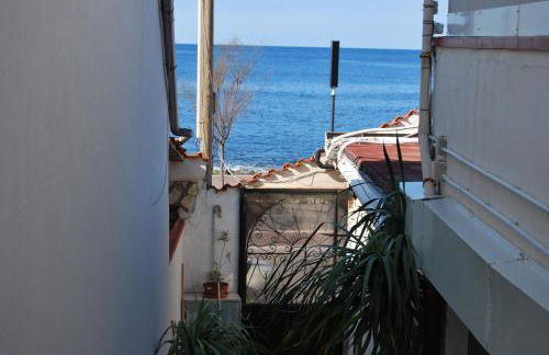Casa Punta Barcarello, Sferracavallo fronte mare e tramonti da sogno, a due passi dalla splendida spiaggia di Mondello - Foto 2