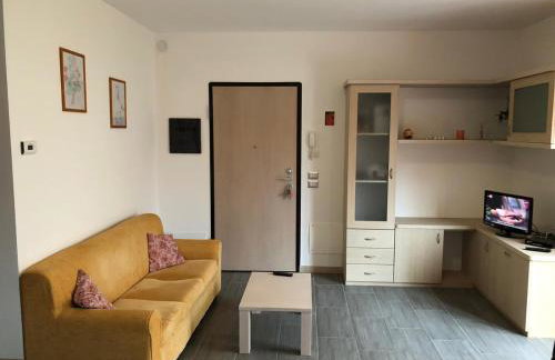 Villa Venezia- Lake Como Oasis - AC, Private Garden & Garage Box - Foto 4