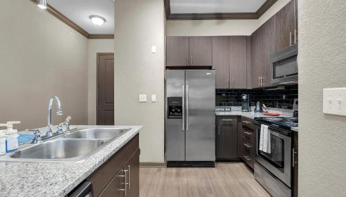 Cozy 1BR- Pool,Gym,Pkng,Near BOK Ctr&Arts Dstrct - Foto 4