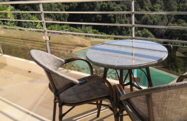 Studio moderne magnifique vue sur mer dans cadre calme et verdoyant - Foto 10