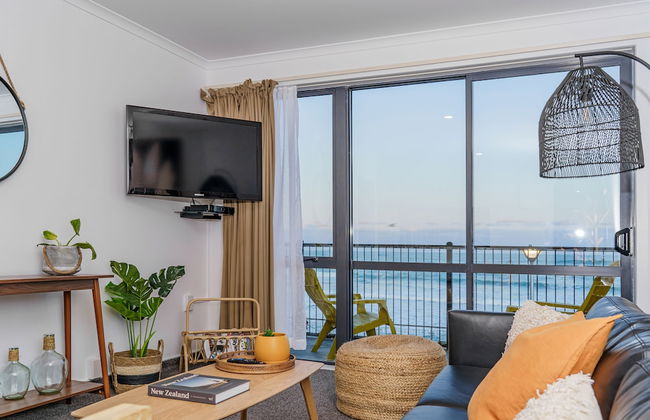 Esplanade Apartments - Photo 12