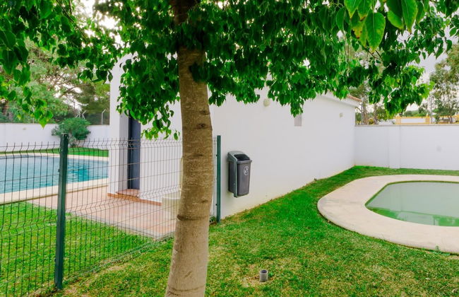 Rotonda I 88 in Conil de la Frontera - Photo 19