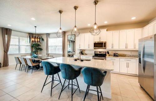 Chic Home With Mini Soccer Field, Golf Near Disney With Waterpark & Resort Access At Encore Resort - 7715Ff - Foto 4