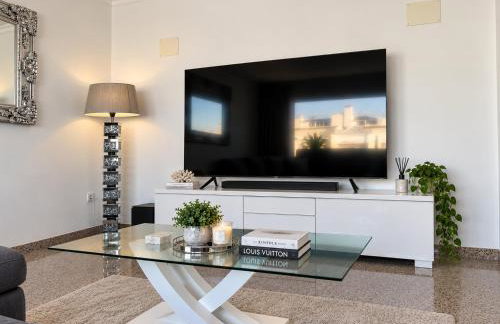Large Villa in Maspalomas with Huge Private Pool, Jacuzzi & Gym - Foto 29