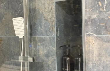 Appartement de luxe climatisé, parking & 2 balcons - Foto 35