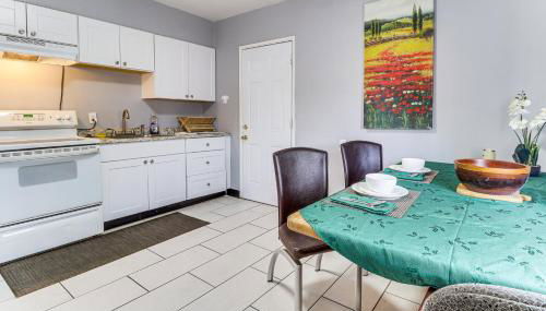 1 Mi to UNM! Albuquerque Home with Fire Pit and BBQ - Foto 3