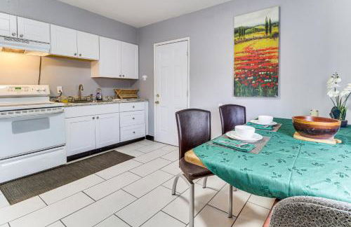 1 Mi to UNM! Albuquerque Home with Fire Pit and BBQ - Foto 3