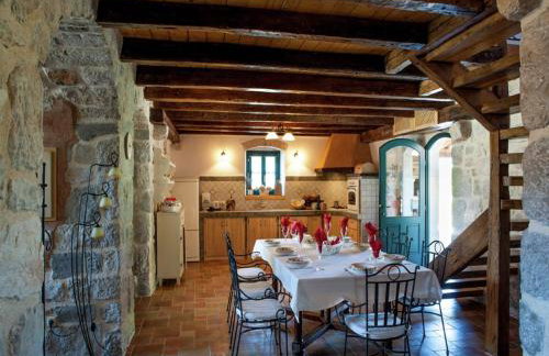 Villa on Krk With Pool and Outdoor Kitchen - Foto 20