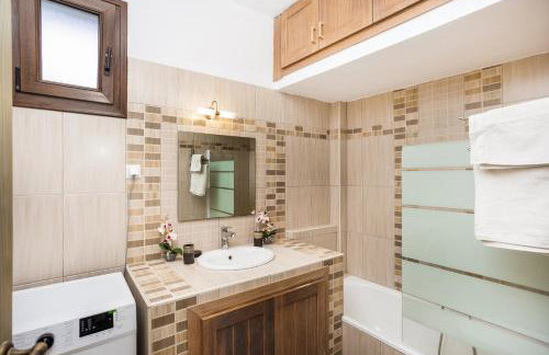 TwinStars apartment with courtyard and view - Foto 24