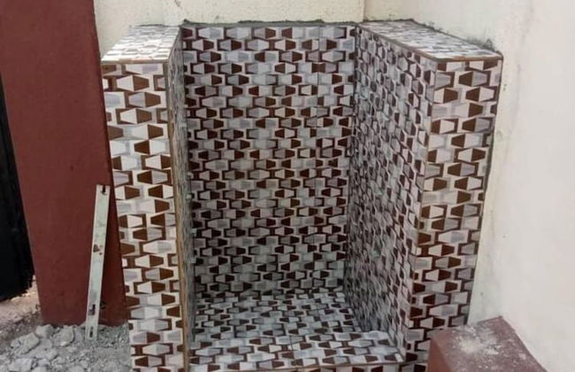 Charming 2-bed Cottage in Benin City - Foto 14