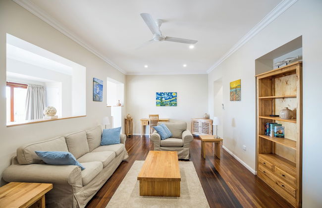 Kernow Charters Towers - Photo 21