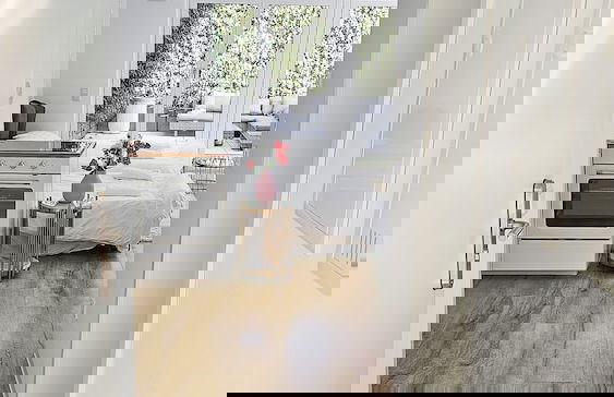 Luxus Neubau 65m2 City Wohnung- Re - Foto 15