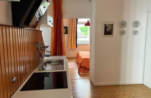 Casa Luna 6 min Hbf , Erdgeschosswohnung ,Altbau - Photo 18