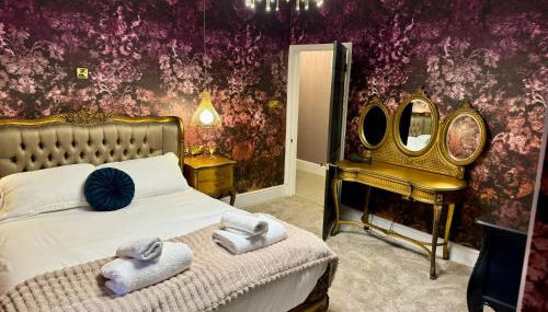 Secret Garden House - 7 bed Manor House with Hot Tub and Magical walled Gardens - Foto 2