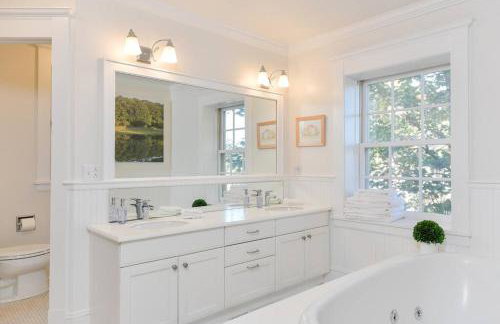 Luxury 5 Star Home with Amazing Water Views - Foto 23