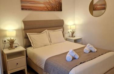 Elviria beach apartment in Marbella - Photo 1