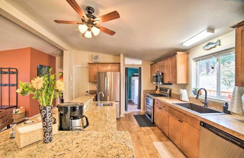 Hilltop Hideout with Peaceful Mountain Views - Foto 11