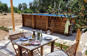 Trullo Serenità Retreat with relaxing pool area - Foto 1