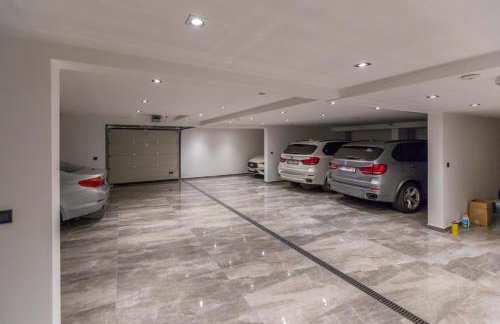 BEACH FRONT VILLA FRAN - DELUXE PENTHOUSE SUITE with private pool - Foto 45