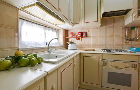 Cozy Apartment In Trappeto With Wifi - Photo 16