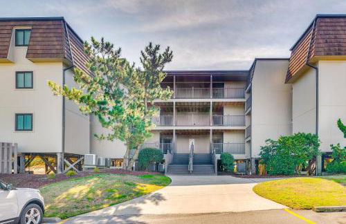 Atlantic Beach Condo with Balcony and Beach Access! - Foto 21