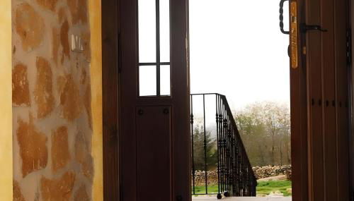 Casa Rural Enorme con BBQ & Horno Leña ideal para Familias - Foto 4