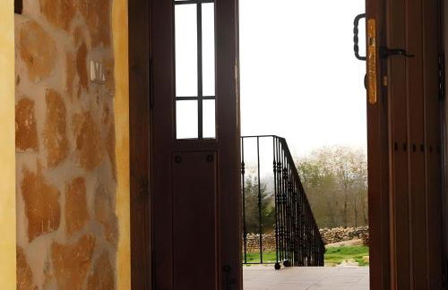 Casa Rural Enorme con BBQ & Horno Leña ideal para Familias - Foto 4