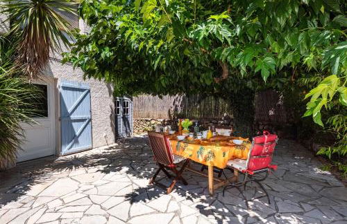 La Bouscarle - Jardin et Piscine Privée - Foto 2