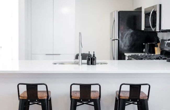 Crescent Furnished Apartments v2 - Photo 30