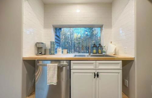 Spa Lodge Sleeps 9 Sauna Hot Tub Mtn Views - Foto 13