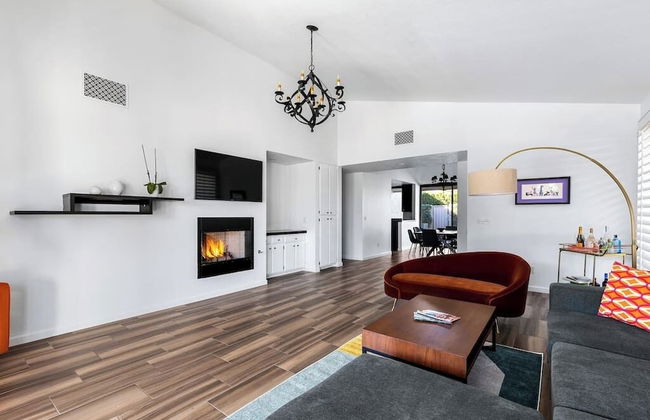 The Sunset House Pool & Spa - Foto 89