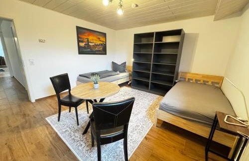 120m² Apartment nahe A1 - 4 Schlafzimmern - 2 Bäder - Parkplatz, WLAN - Foto 1
