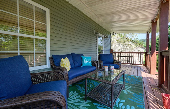 Bradley Bungalow Sleeps 11 Sevierville - Foto 35