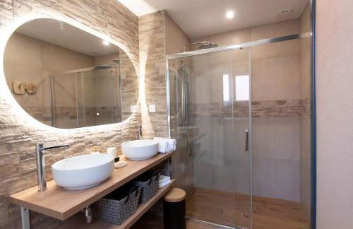 Maison Chaleureuse avec parking gratuit sur place - Foto 2