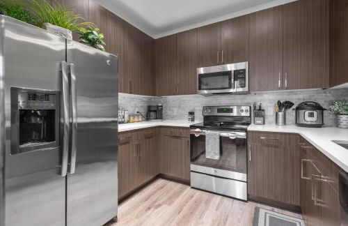 Luxury 1BR Apt-Pool RWJ-Rutgers StPeter-Free Parking - NYC316 - Foto 3