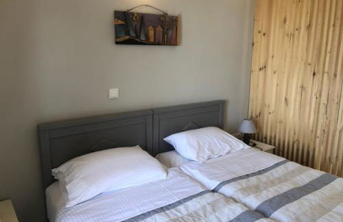 Elia Studios - Photo 35