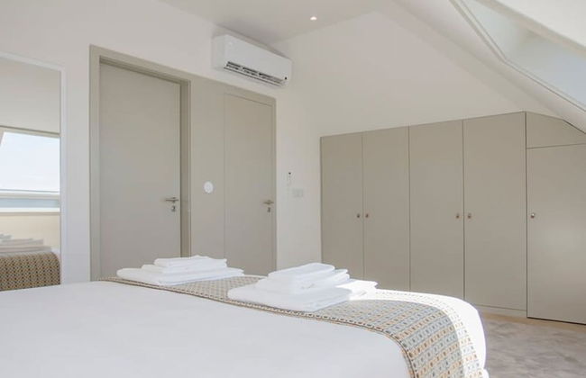 Liiiving in Porto Luxury Beachfront Apartment V - Foto 13