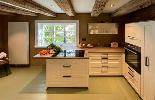 1780 Half-Timbered House At Palatinate Forest - Photo 2