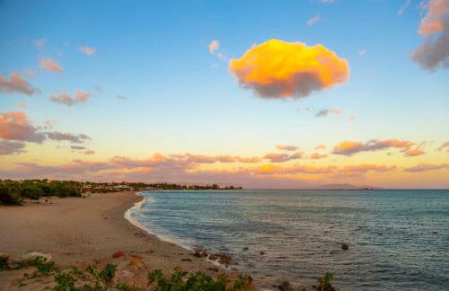 Peach Pine House - Escape Near City, Beach and Athens Airport - Foto 50