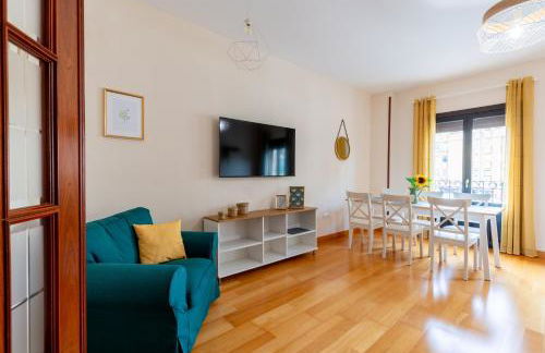 Center of Seville! Luxury apartment in Sevillian Manor House! - Photo 9