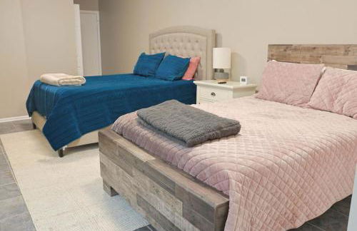 Golf Oasis Sleeps 22! Hot tub Firepit Gym Pool - Foto 23