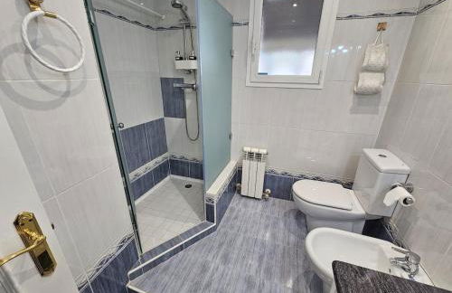 Bright apartment in Parque Etxebarria with parking - Foto 51