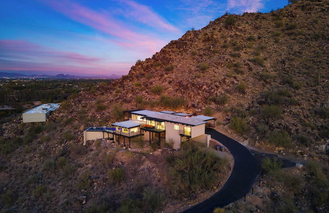 Panoramic Views, Private Pool, Patio Lounge w/ Firepit Royal Palm by Avantstay - Foto 34