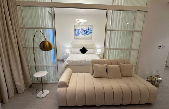 Magnificent GolfVille PoolView 2bedroom - Photo 24