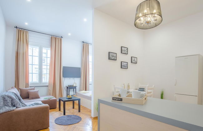 Real Apartments Zoltan II - Photo 9