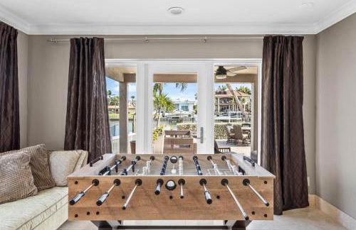 Peaceful Haven Waterfront Home Tierra Verde - Foto 26